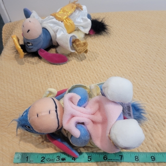 Disney store bean bag eeyore plushies - Picture 7 of 7